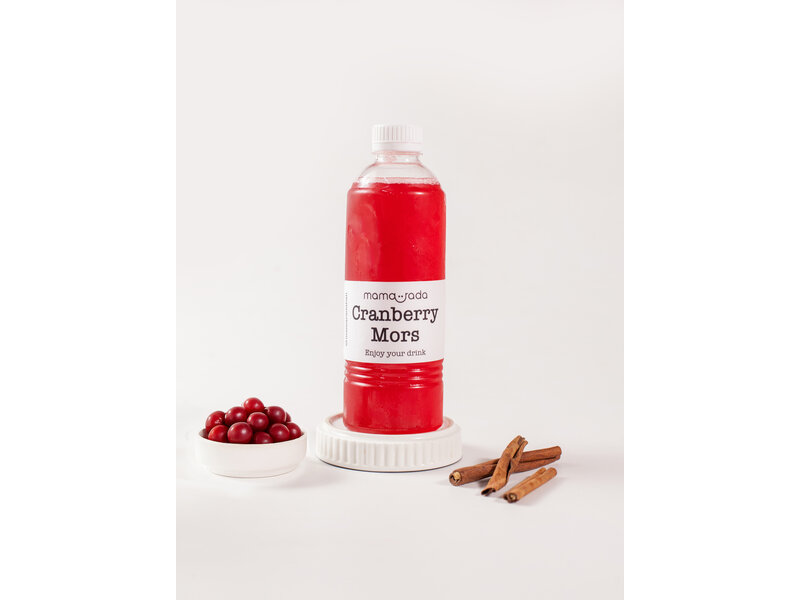 Traditional Russian cranberry mors with cinnamon